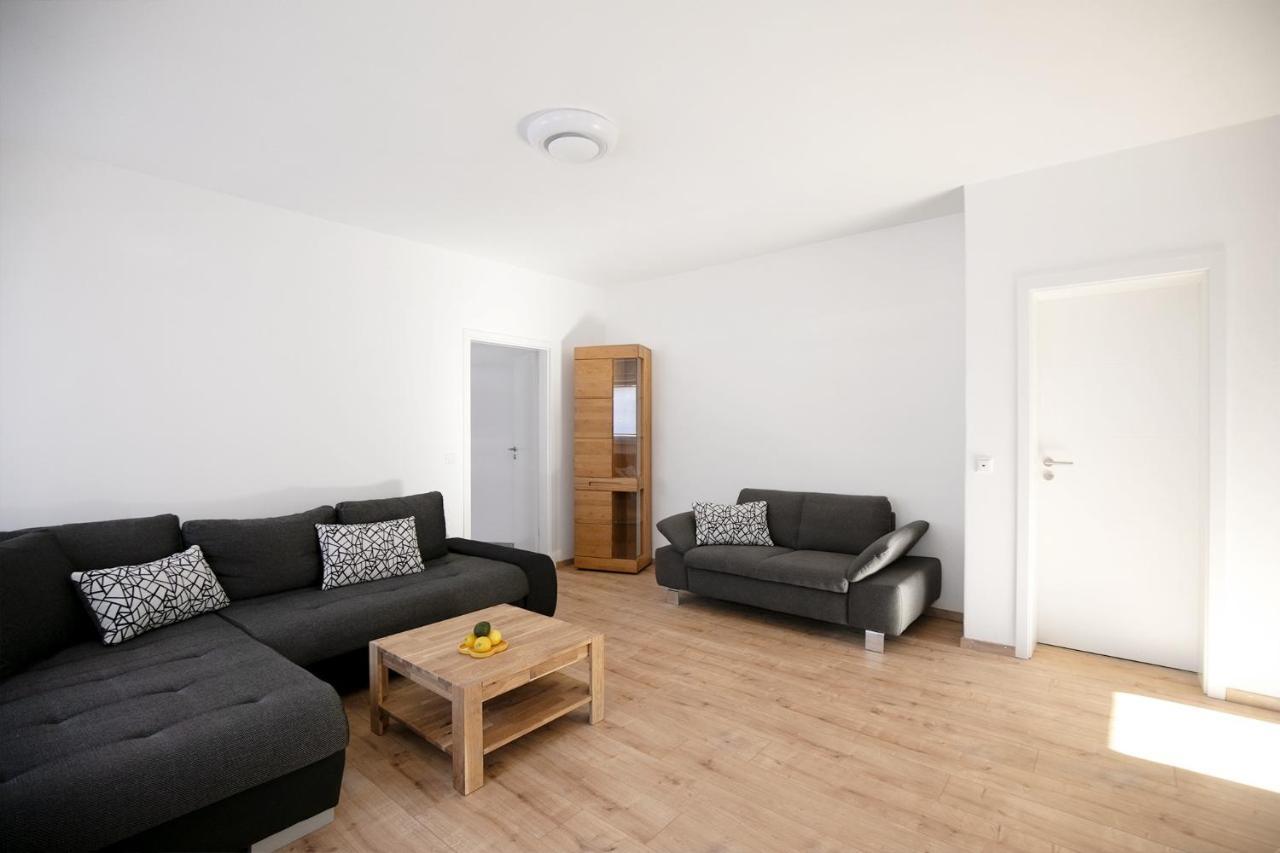 Sunlit Garden & Mountain Apartment Garmisch-Partenkirchen Luaran gambar